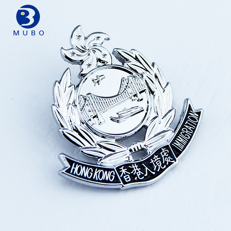 mubo manufacturers customized metal badge zinc alloy plating solid color badge to make metal crafts