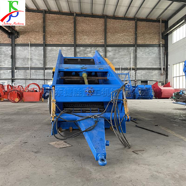 Hydraulic tractor for removing stones from farmland Large stone picker  Stone picker for collecting frames