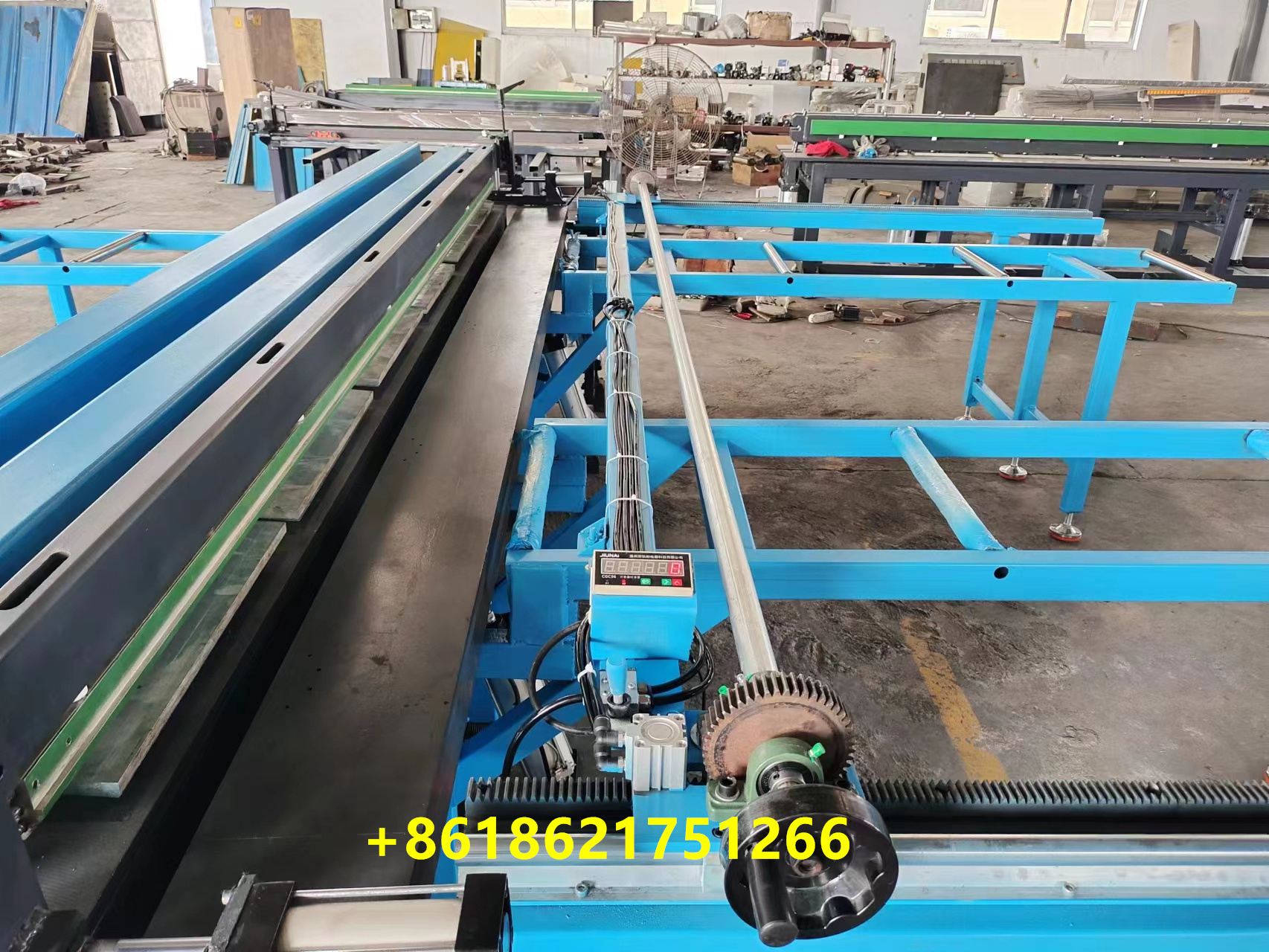 Russia Ukraine India Vietnam Turkey 3 meters automatic plastic plate square pp sheet pvc circle rolling welding bending machine