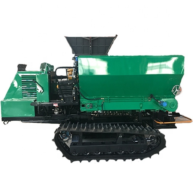 Crawler self propelled fertilizer spreading machine complex terrain cattle sheep manure throwing vehicle