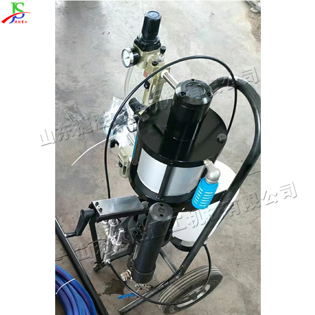 Fiberglass fiber spraying machine Adjustable flow uniform atomization FRP spraying machine Portable spray painting equipment