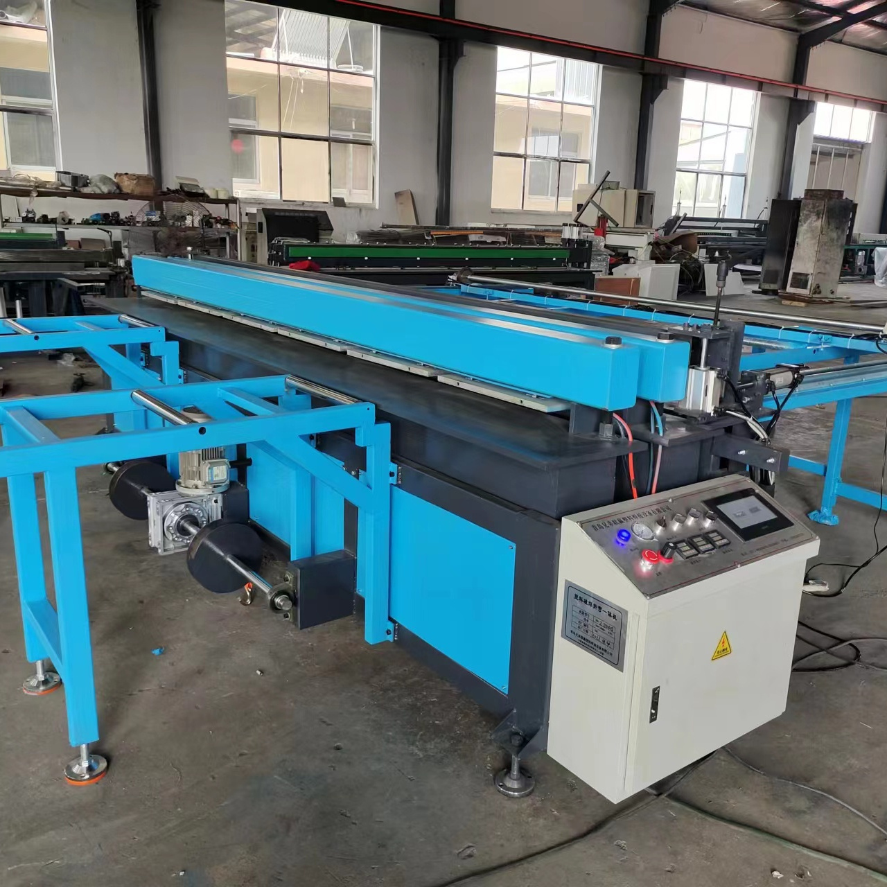 Russia Ukraine India Vietnam Turkey 3 meters automatic plastic plate square pp sheet pvc circle rolling welding bending machine