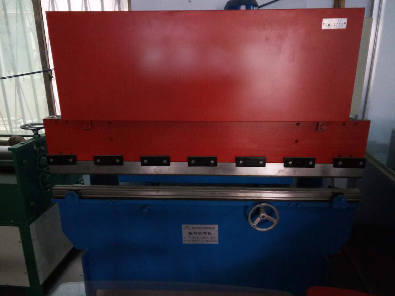 2022 new Accurl hot selling steel plate press brake bending machine