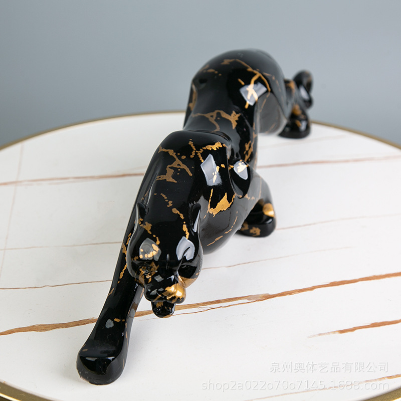 European creative art leopard animal furnishings housewarming gifts light luxury living room dark wind resin home decorations