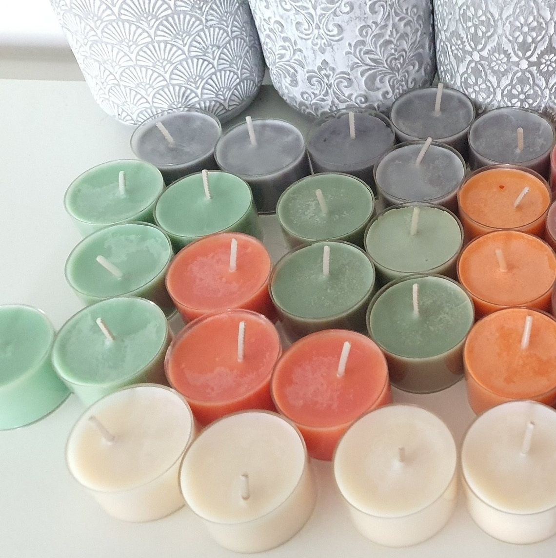 4 Hour Burn Cocktail Vanilla - Scented Candles Your Choice' Tropical 18 Scented Tea light Candles for Home