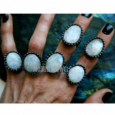 RM42612 Rainbow Moonstone Faceted Minimal Ring Low Flash Rainbow Moonstone Adjustable Size Witch Wicca Finger Rings