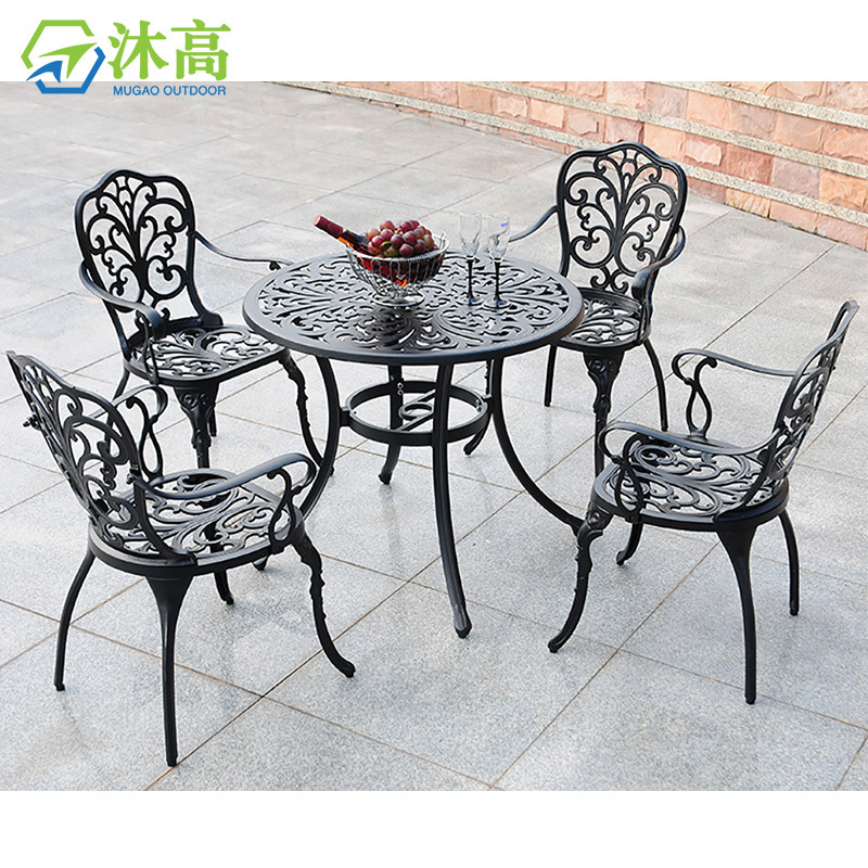 Factory Supply Hot Selling White Garden Outdoor Dining Table Chairs Set Cast Aluminum Garden Sets