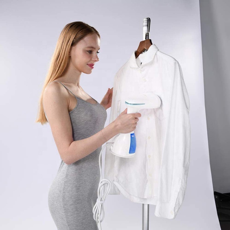 New Handheld Hanging Ironing Machine Home Steam Iron Small Mini Portable Hanging Ironing Machine