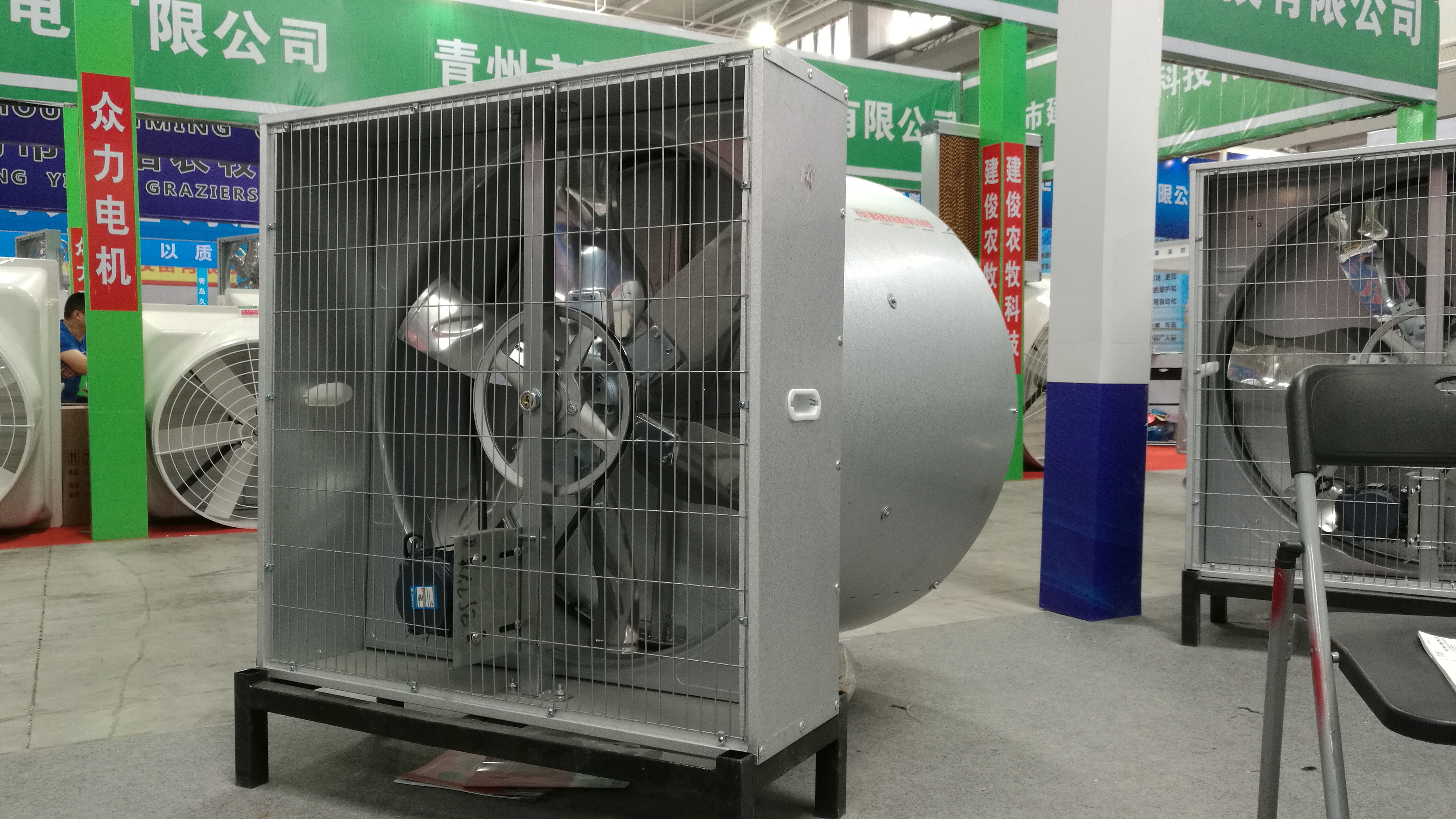 Centrifugal Blowers 120v Extract Extraction Used 56 inch 2000 cfm House Air Ventilation Poultry Farm Exhaust Fan For Sale