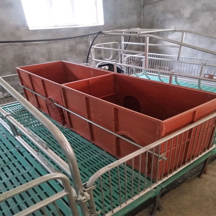 Well Made Piggery Equipment Automatic Pig Farm Sow Cage Elevated Farrowing Crate