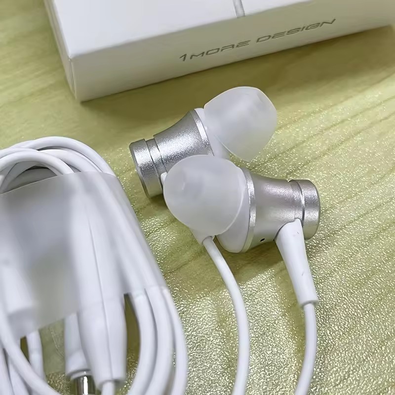 Original Earbuds 3.5mm Jack Auto with Mic Game Music Dynamic In-Ear Stereo earphones headphones for Xiaomi for Samsung earpiece