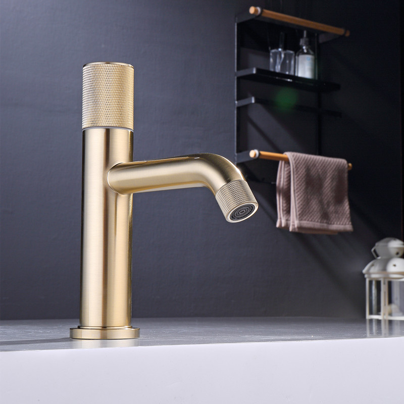 Bathroom luxury gold brass brush basin hot and cold mixer single handle basin faucet brush gold bathroom crane sink gold tap