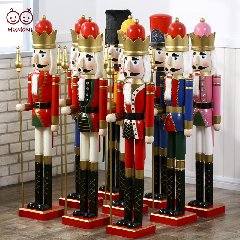 2022 new giant Christmas nutcrackers 1.2m 1.8m 2.2m life size nutcrackers Christmas party wooden nutcrackers