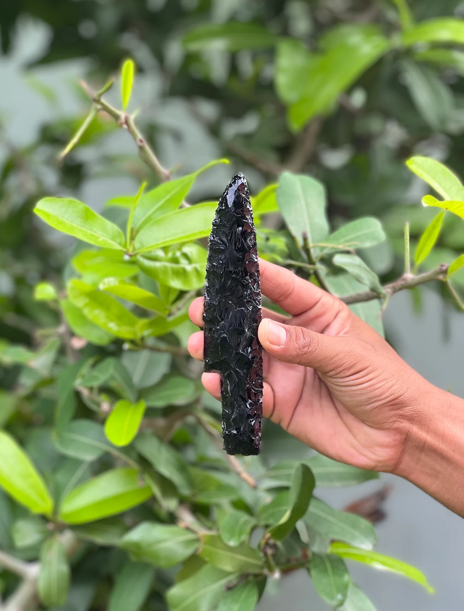 Black Obsidian Knife Flint Kanpping Flaked Notched Fantasy Blade Wicca Gift Remove Negativity Knife Hand Carved Daggers