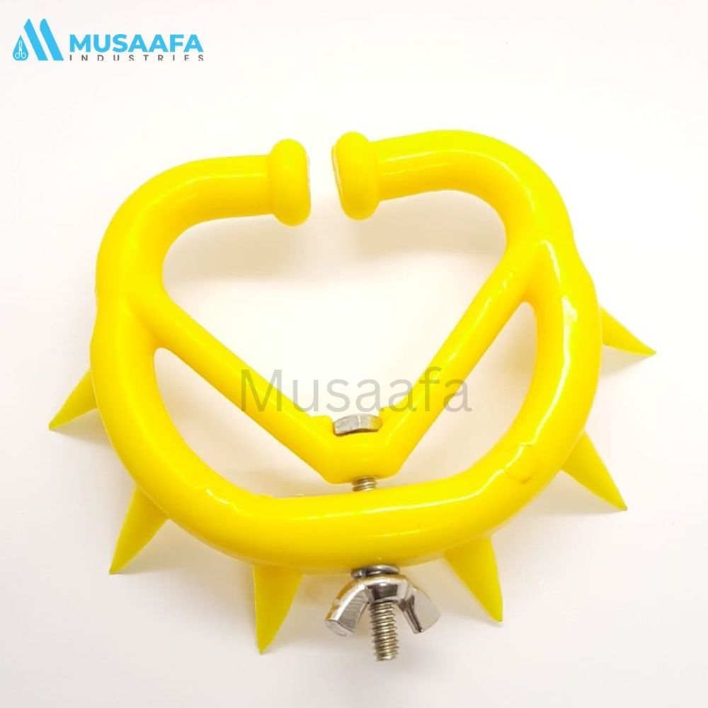 Veterinary Instrument Milk Sucking Preventer Cow Nose Weaner Thorn Ring Plastic Nose Thorn Calf Bull Nose Weaning Device