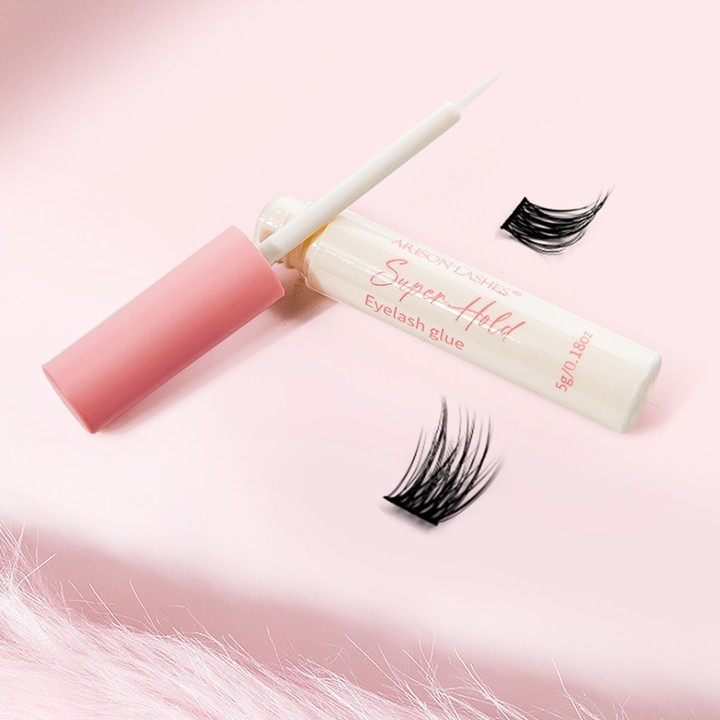 Wholesale vegan sensitive lash adhesive water proof private label lash glue strong low fume velour eye lashes glue eyelash glue