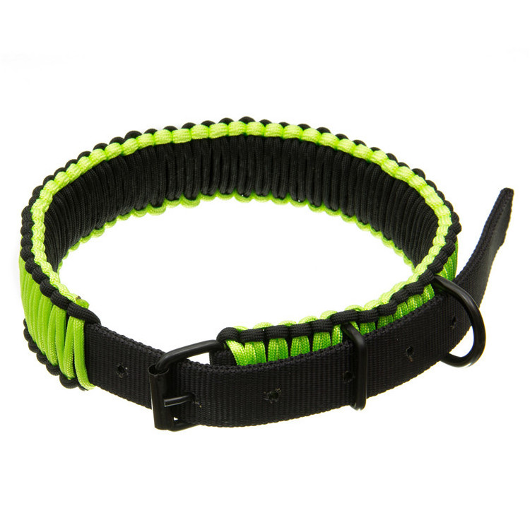 Black buckle adjustable braided 550 paracord dog collar for large dog