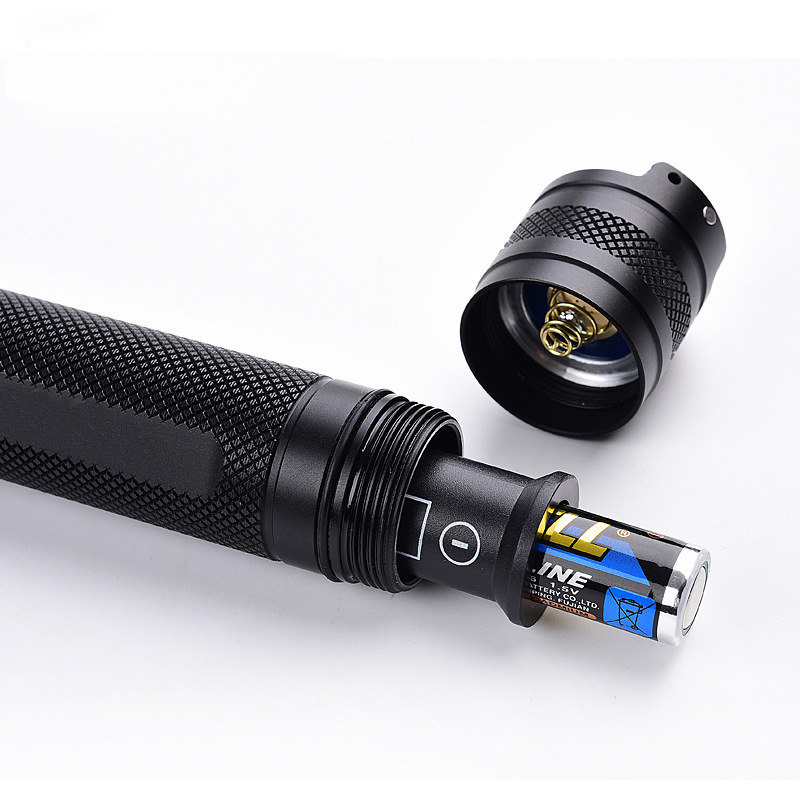 Underwater Waterproof 1200 Lumen Aluminum Heavy Duty IP68 Self Defense Powerful Flashlight Rechargeable Led Torch