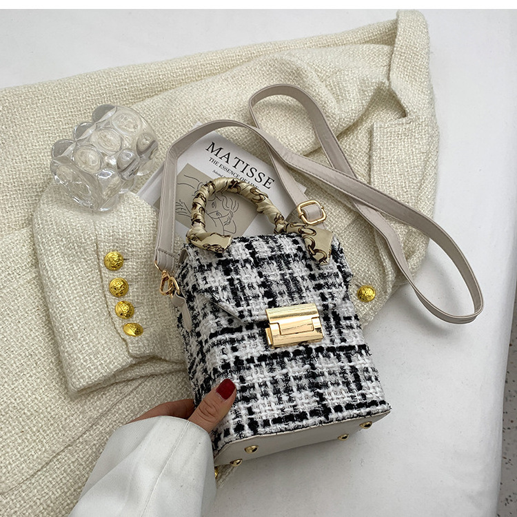 Drop Shipping Popular Box 2022 Girls Plaid Box Handbag Ladies Small Purses For Young Lady