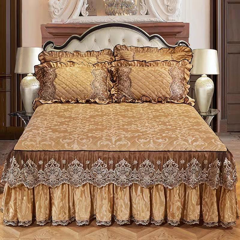 Sunwin Textile Wholesale Lace Crystal Velvet Bed Skirt Bed Cover Bedspread Bedding Set