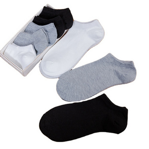 Wholesale women's solid color boat slouch socks casual unisex sweat-absorbent summer thin style