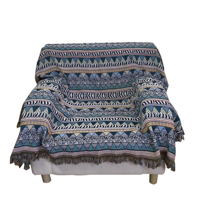 Factory Wholesale Custom logo Boho Rug Jacquard Throw Woven Blanket In Bulk