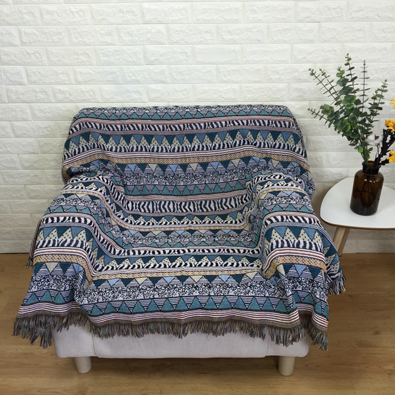 Factory Wholesale Custom logo Boho Rug Jacquard Throw Woven Blanket In Bulk