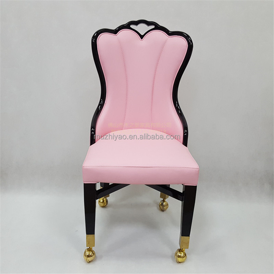 Macau Casino Luxury Chair with Wheels Baccarat Gaming Chair Hotel Carpet Soft Pack Chair Dining Tables Wood Modern Contemporary