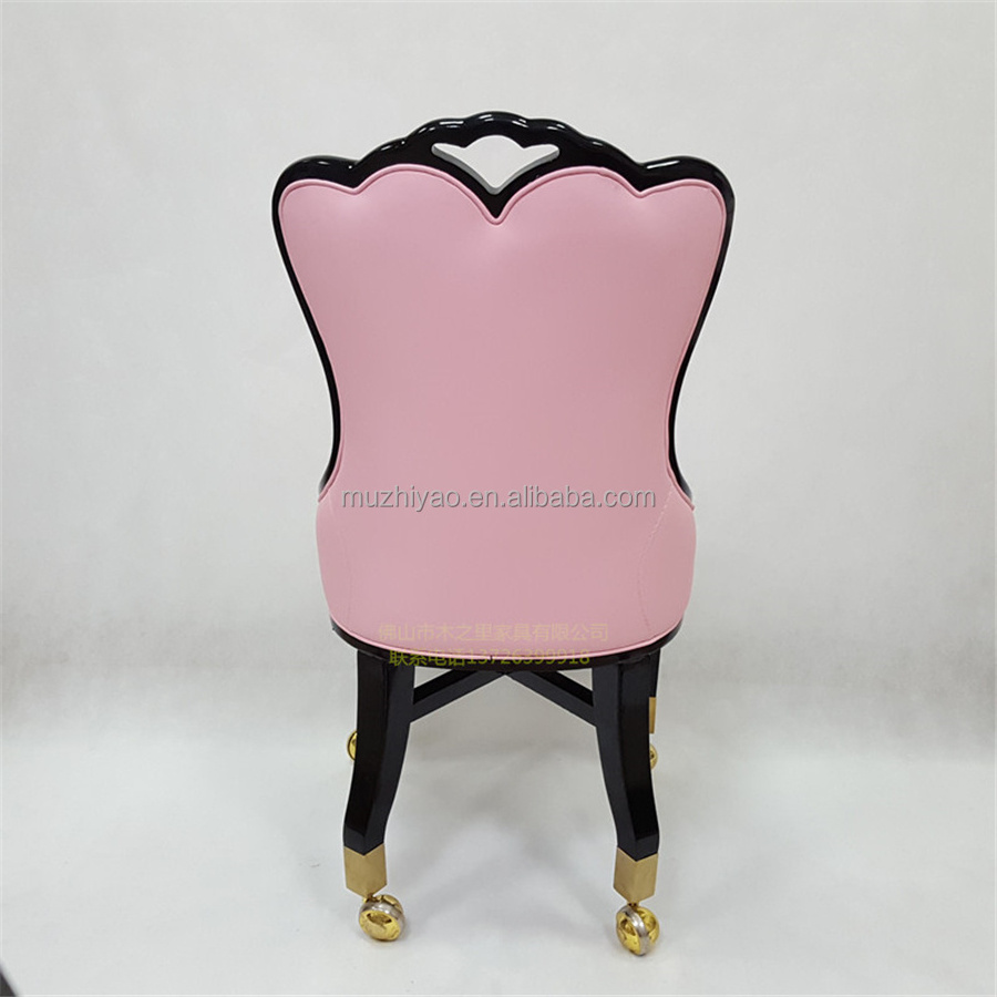 Macau Casino Luxury Chair with Wheels Baccarat Gaming Chair Hotel Carpet Soft Pack Chair Dining Tables Wood Modern Contemporary