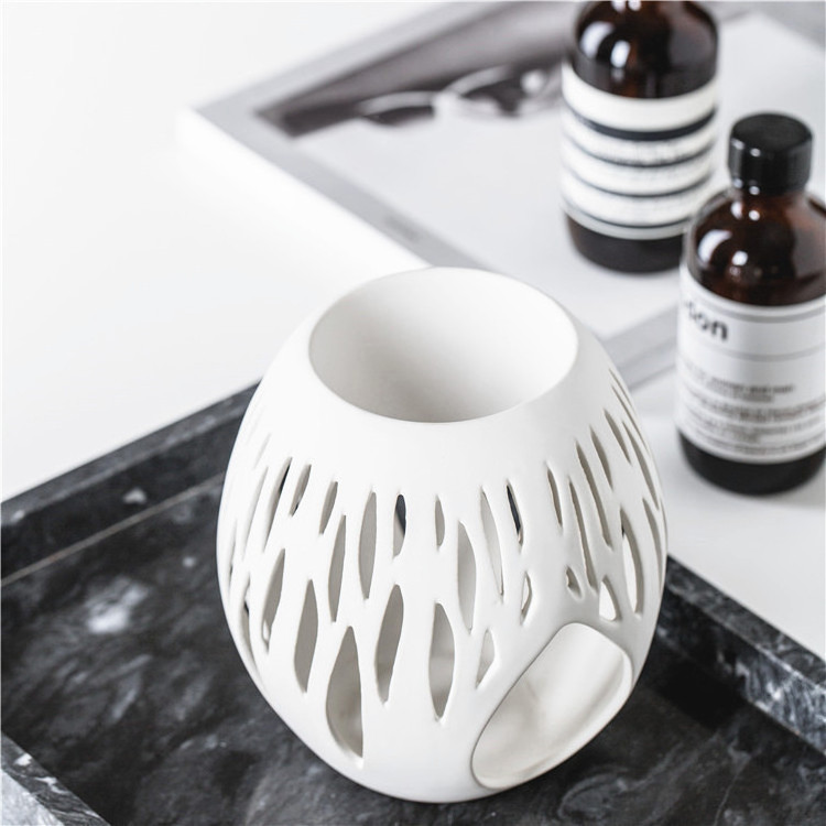 Popular item high quality matte white wedding decorative custom logo wholesale ceramic ceramic wax burners for tealight candle