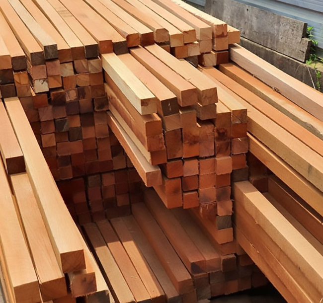 Good Quality Heavy Hard Wood Balau Wood Type Timber Boards Timber Logs Woods Industrial/Construction