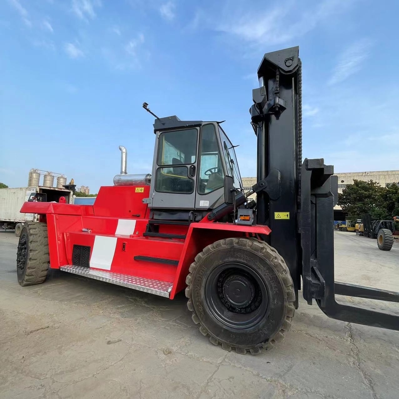 best selling used 25ton kamar forklift DCD250 DCD300 forklift for sale in good condition