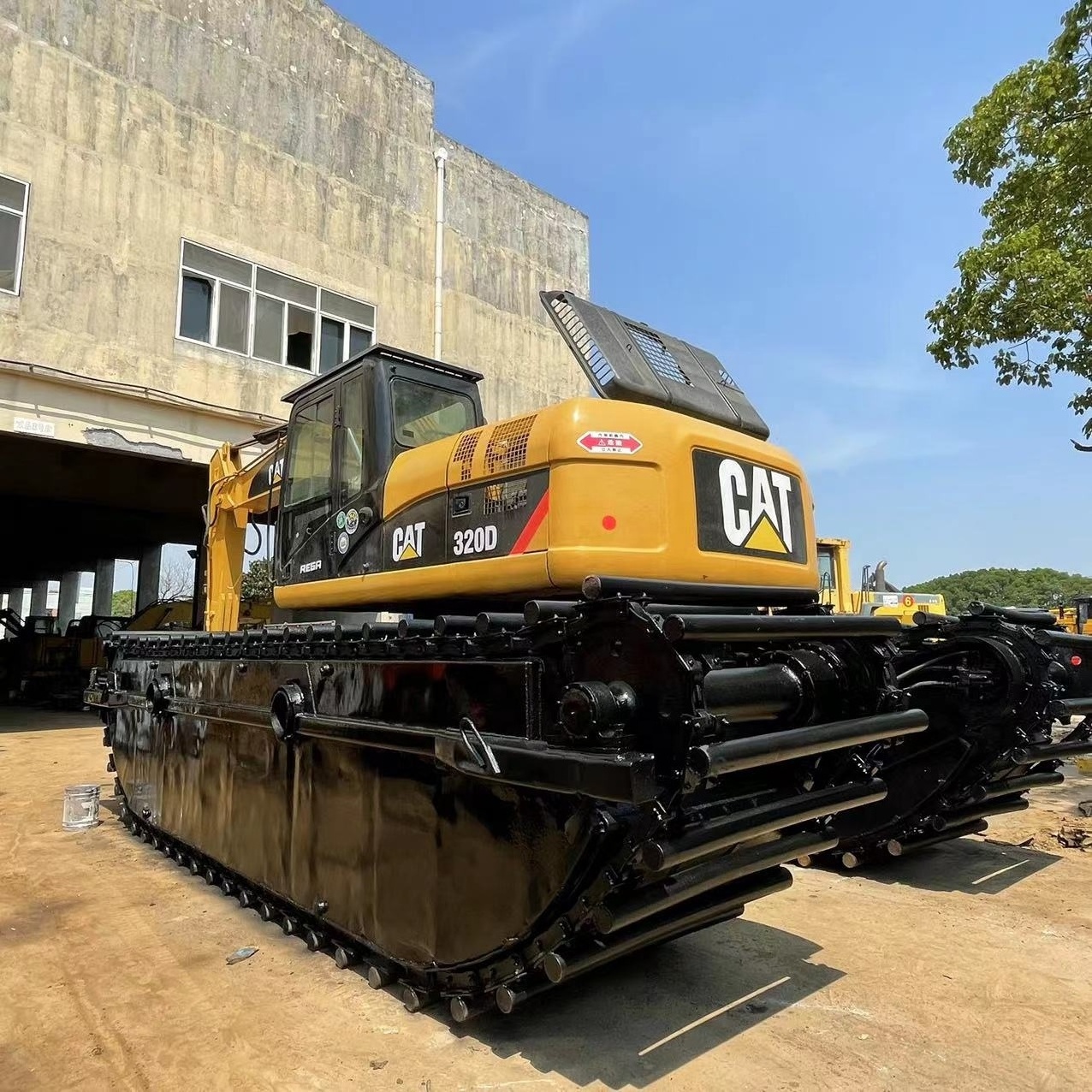 Used 20 ton Amphibious Excavator CAT 320D  320 336 Swamp Marsh Buggy Excavator