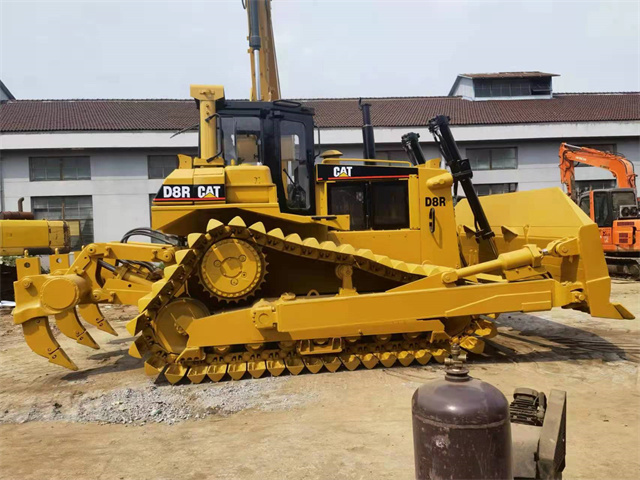 Used CAT D8R bulldozer used original Japan CAT D8T D8L D8N D8R crawler bulldozer for sale