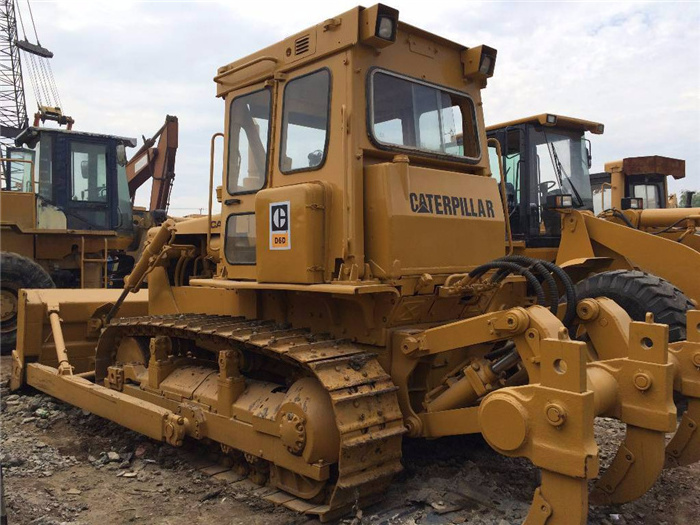 Used caterpillar d6d  bulldozer /CAT D7G D7H D8R D8K D8N Crawler dozer with spared parts for sale