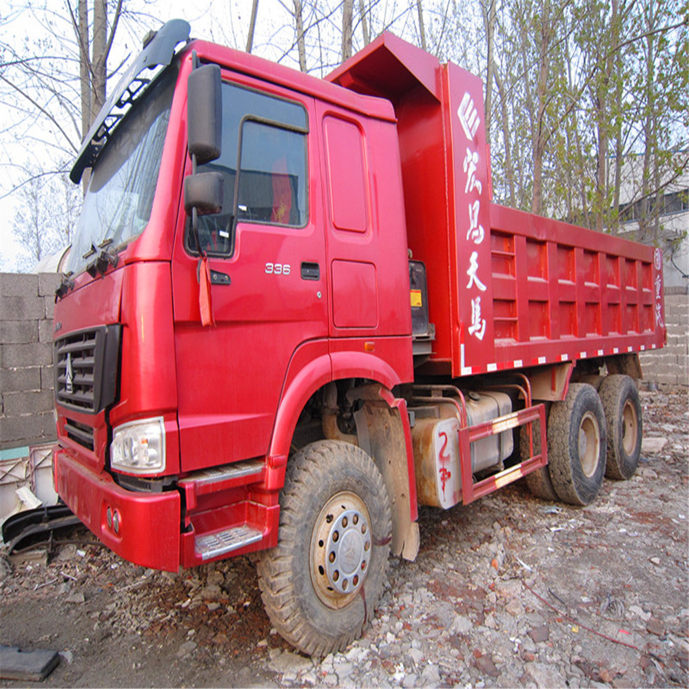 Used Shacman F3000 M3000 Howo Beiben HINO 700 500  6x4 8x4 dump truck Tractor head 25ton 40ton trucks  in shanghai yard