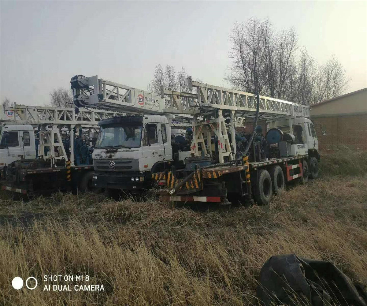 Used water well rig Shandong Binzhou 400m water well drilling RIG XR400E XR360 Drilling rigs for sale