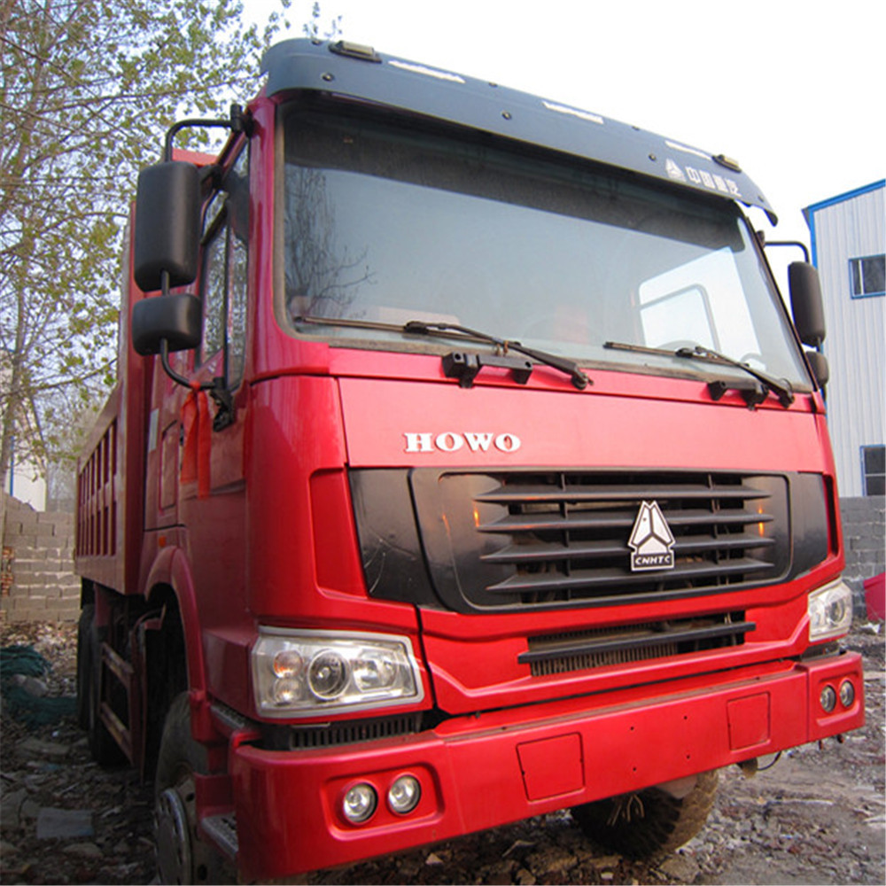 Used Shacman F3000 M3000 Howo Beiben HINO 700 500  6x4 8x4 dump truck Tractor head 25ton 40ton trucks  in shanghai yard