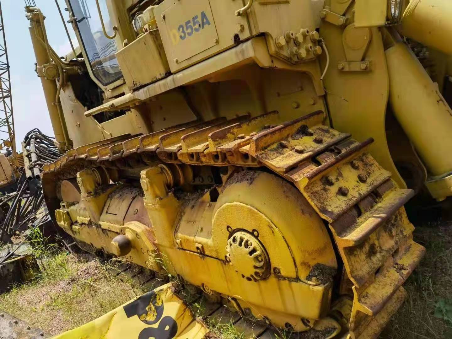 Used Komat D355A D375 D85 D155A Bulldozer Used Japan Komatsu D155-1 Bulldozers hot sale