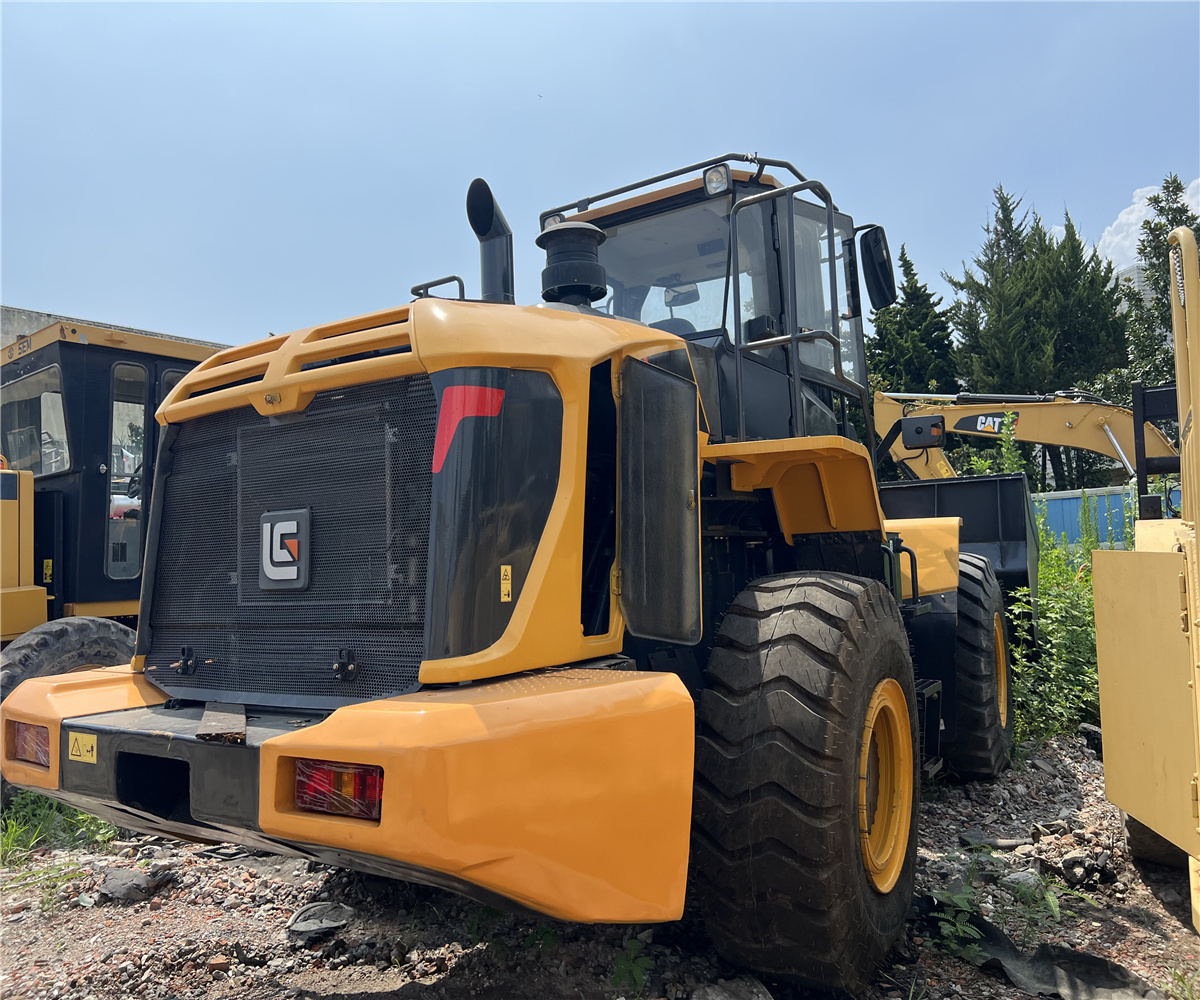 Used condition Liugong CLG862h wheel loader used Liugong 6 tons front loader