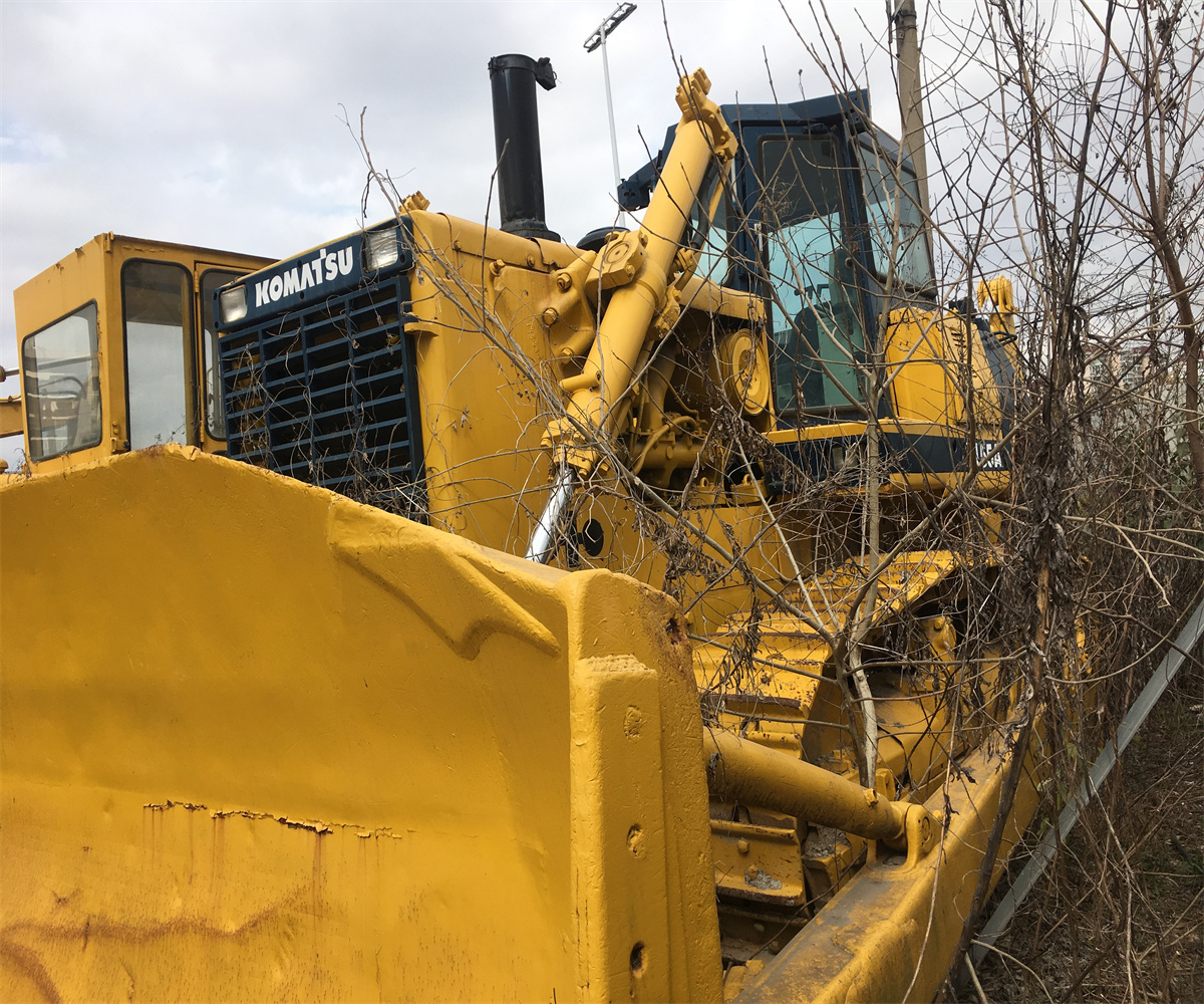 Used Komat D355A D375 D85 D155A Bulldozer Used Japan Komatsu D155-1 D60P D40P SD22 SD16 SD32 Bulldozers hot sale