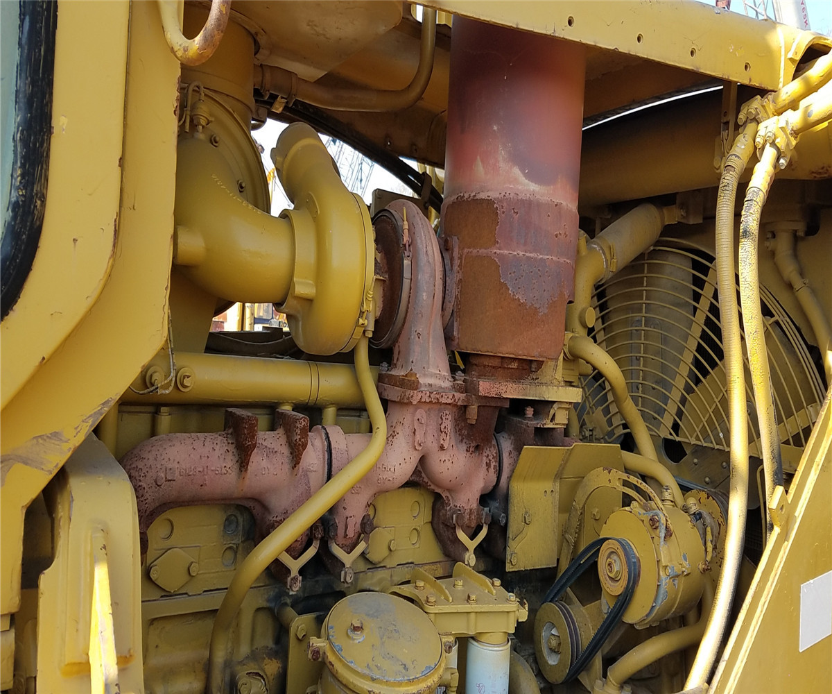 Japan made Used condition Komatsu D355A-3 bulldozer for sale