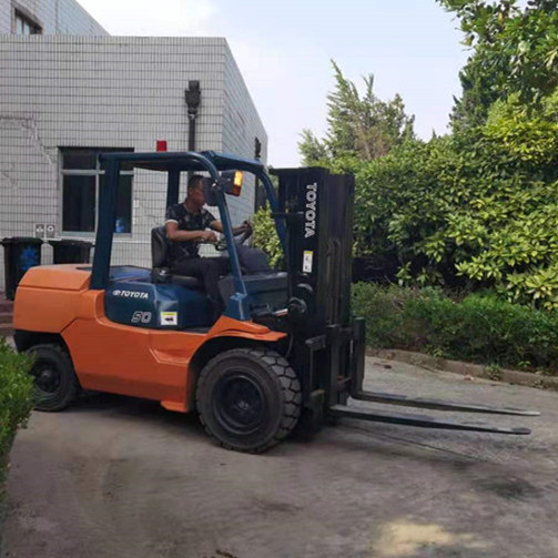 cheap price used toyota 3 ton 7ton forklift trucks 8fd30 forklift second hand for sale