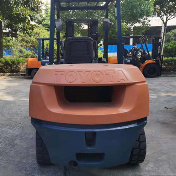 cheap price used toyota 3 ton 7ton forklift trucks 8fd30 forklift second hand for sale