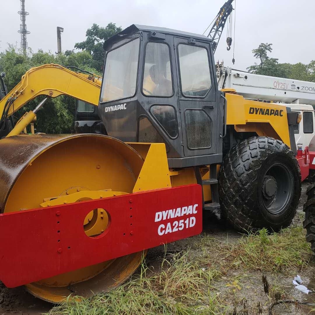 Second hand Dynapac CA301D Road Roller original used CA251D CA301D road roller