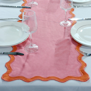 Wholesale Custom Cotton Linen Table Runner With Printed Flowers Table Runner Pink For Wedding Placemats