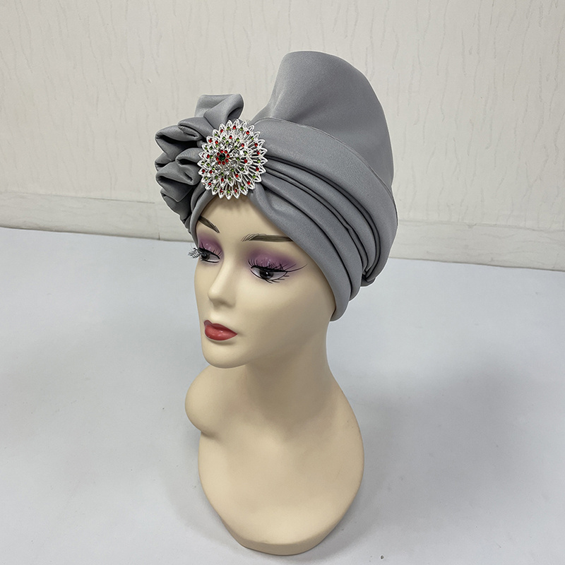 2023 Latest Style Fashion Women Muslim Turban cap Space cotton Bonnet crystal Accessories Turban Hat