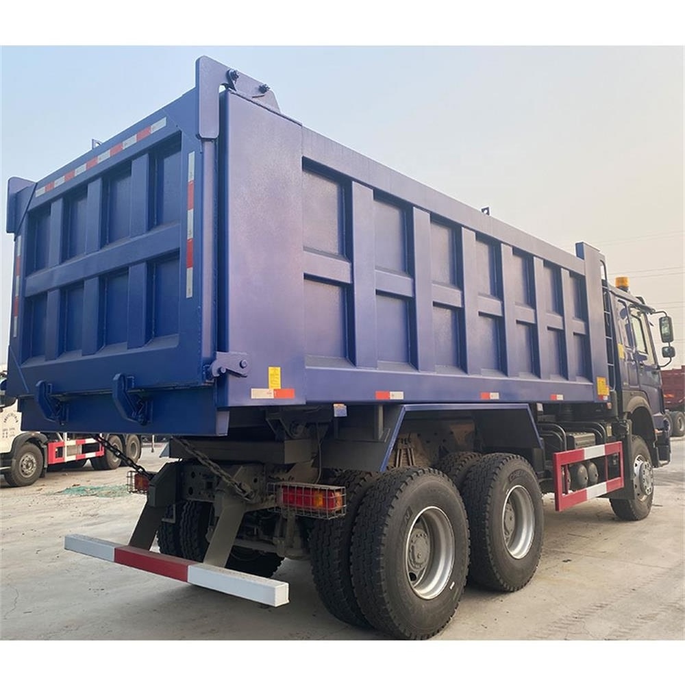 HOWO Dump Trucks SINOTRUK 336HP Euro 2 dump truck loading capacity for sale