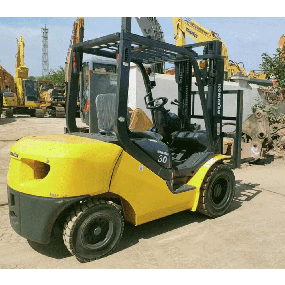 Used Japan Komatsu 3ton FD30 diesel forklift Used Komatsu Forklift for sale in Shanghai