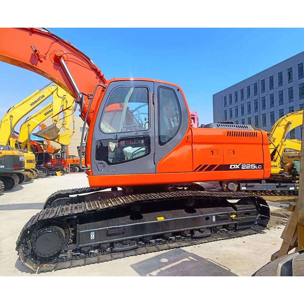 made in korea Second-hand 20ton DooSan dx225 crawler excavator machine for Zimbabwe